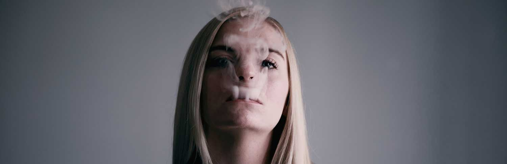 HOW TO CHARGE A VAPE